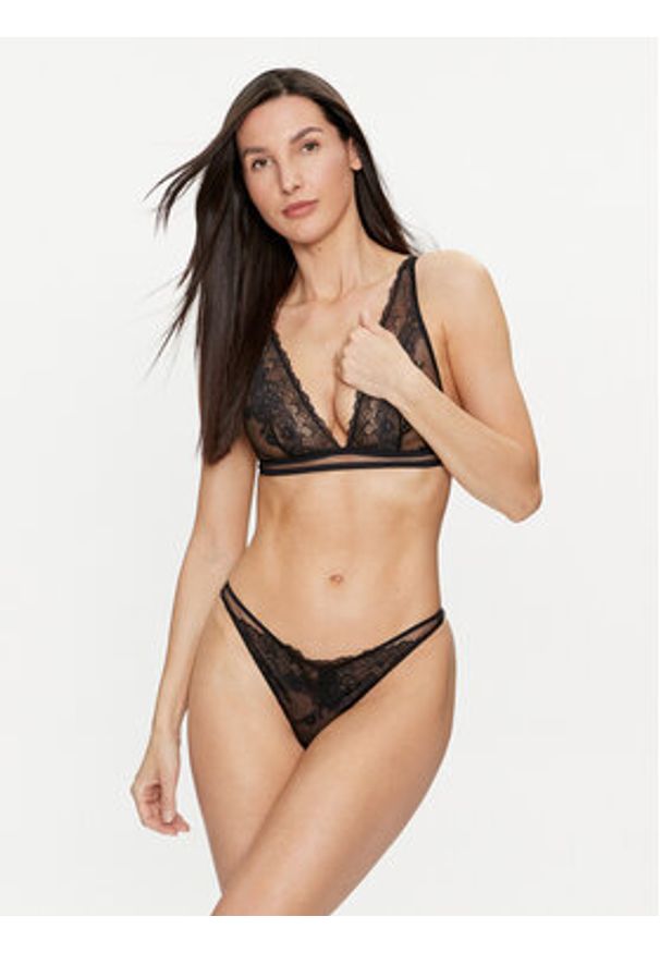 Calvin Klein Underwear Stringi 000QF7753E Czarny. Kolor: czarny. Materiał: syntetyk