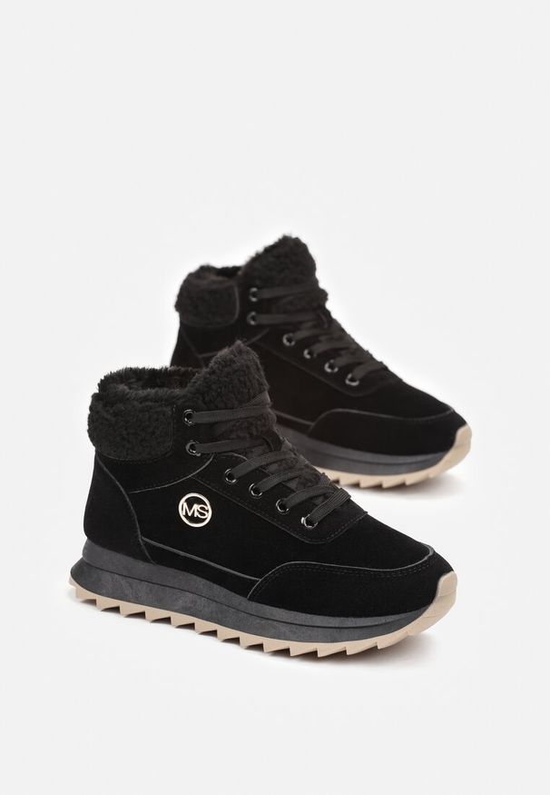 Renee - Czarne Zimowe Sneakersy ze Sztucznym Futerkiem Turelia. Okazja: na co dzień. Zapięcie: sznurówki. Kolor: czarny. Materiał: futro. Sezon: zima. Obcas: na obcasie