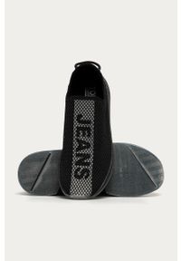 Tommy Jeans - Buty. Nosek buta: okrągły. Kolor: czarny. Materiał: syntetyk, materiał, skóra ekologiczna, guma. Szerokość cholewki: normalna #3