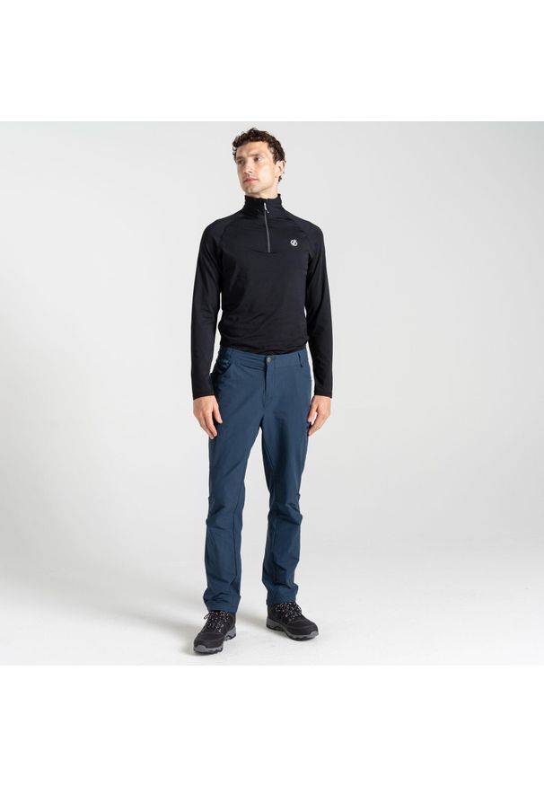 DARE 2B - Męskie spodnie trekkingowe Tuned In II z wieloma kieszeniami. Kolor: niebieski, szary, wielokolorowy. Materiał: tkanina, elastan, nylon. Długość: długie. Sezon: lato. Sport: turystyka piesza