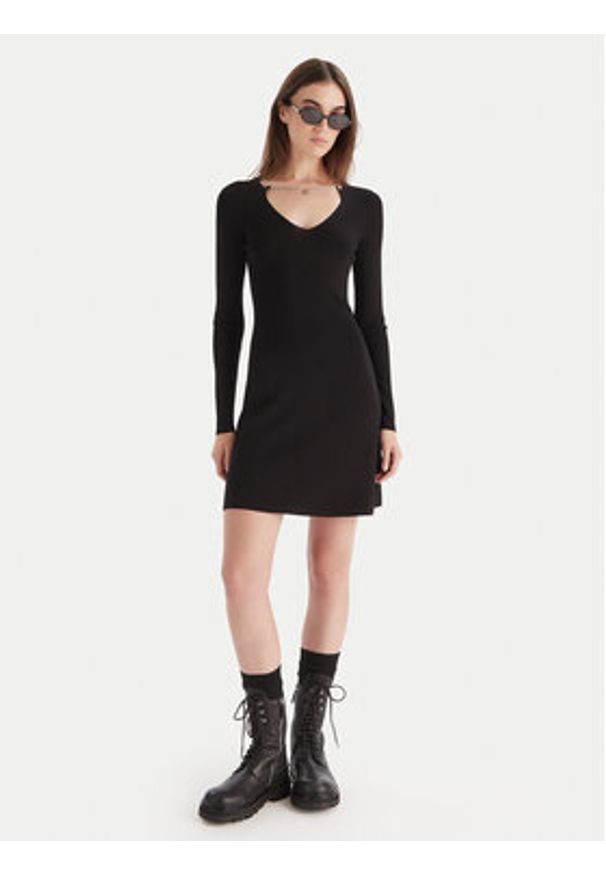 Hugo - HUGO Sukienka dzianinowa Sibery 50548244 Czarny Slim Fit. Kolor: czarny. Materiał: syntetyk