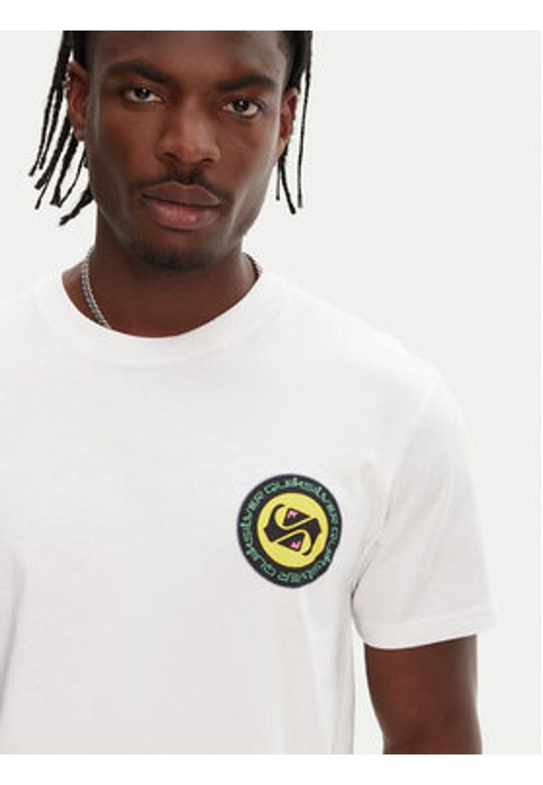 Quiksilver T-Shirt Circle Back Ss EQYZT08054 Biały Regular Fit. Kolor: biały. Materiał: bawełna