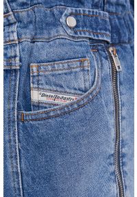 Diesel Szorty jeansowe damskie gładkie high waist. Okazja: na co dzień. Stan: podwyższony. Kolor: niebieski. Materiał: jeans. Wzór: gładki. Styl: casual