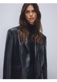 Reserved - Marynarka z imitacji skóry - czarny. Kolor: czarny. Materiał: skóra #1