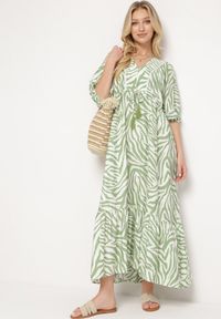 Born2be - Jasnozielona Sukienka z Bawełny i Wiskozy w Abstrakcyjne Paski ze Sznurkiem w Talii Navarae. Okazja: na co dzień. Kolor: zielony. Materiał: bawełna, wiskoza. Wzór: paski. Typ sukienki: proste. Styl: wizytowy, casual #5
