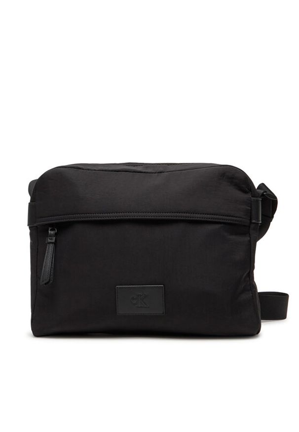 Calvin Klein Jeans Torba Metro Nylon Flight Bag LV04G3090G Czarny. Kolor: czarny. Materiał: materiał