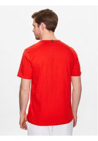 Le Coq Sportif T-Shirt 2310608 Czerwony Regular Fit. Kolor: czerwony. Materiał: bawełna