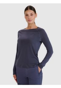 4f - Longsleeve trekkingowy szybkoschnący z wełną Merino damski - szary. Typ kołnierza: dekolt na plecach. Kolor: szary. Materiał: wełna. Długość rękawa: długi rękaw. Długość: długie. Wzór: gładki, ze splotem. Sport: turystyka piesza, fitness