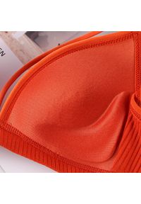 Intica - Biustonosz bez fiszbin miękki na co dzień Najiba. Kolor: biały. Materiał: materiał, skóra #5