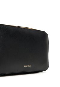 Calvin Klein Torebka Foil Logo Elongated Camera Bag LV04F3276G Czarny. Kolor: czarny. Materiał: skórzane #3