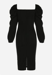 Born2be - Czarna Sukienka Midi z Kopertową Górą i Bufiastymi Rękawami Ozdobiona Marszczeniami Azurma. Okazja: na co dzień. Kolor: czarny. Wzór: aplikacja. Typ sukienki: kopertowe. Styl: casual. Długość: midi #2