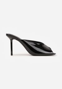Born2be - Czarne Lakierowane Klapki na Szpilce z Odkrytym Noskiem Lilyera. Okazja: na co dzień, do pracy. Kolor: czarny. Materiał: lakier. Obcas: na szpilce. Styl: casual, elegancki #4