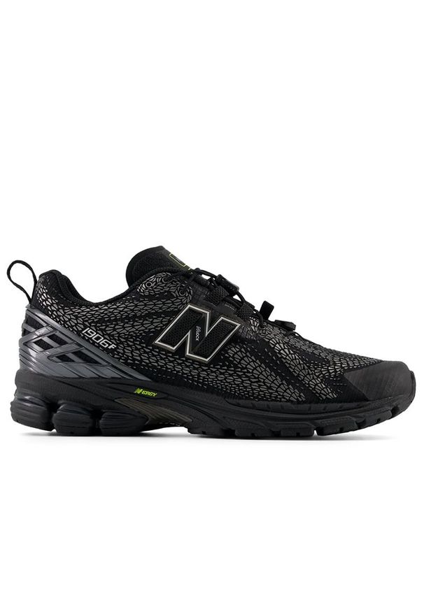Buty unisex New Balance U19068PN - czarne. Kolor: czarny. Materiał: materiał, syntetyk, puch, włókno, guma, poliester. Szerokość cholewki: normalna. Technologia: Primaloft. Sport: turystyka piesza