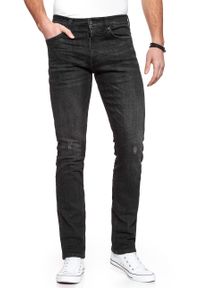 Wrangler - SPODNIE MĘSKIE WRANGLER SPENCER GRUNGE BLACK W16ANK20W. Stan: obniżony. Kolor: czarny #1