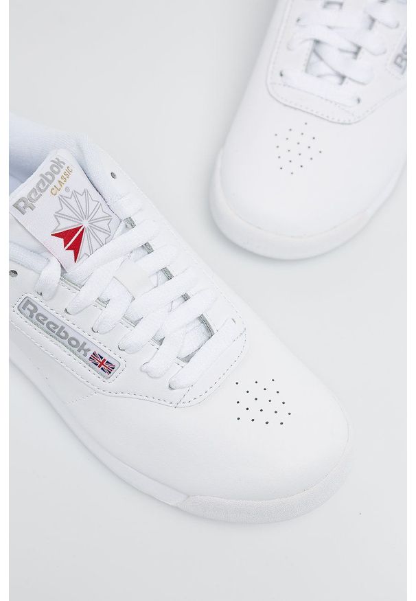Reebok Classic - Buty Princess. Nosek buta: okrągły. Zapięcie: sznurówki. Kolor: biały. Materiał: guma. Model: Reebok Classic, Reebok Princess