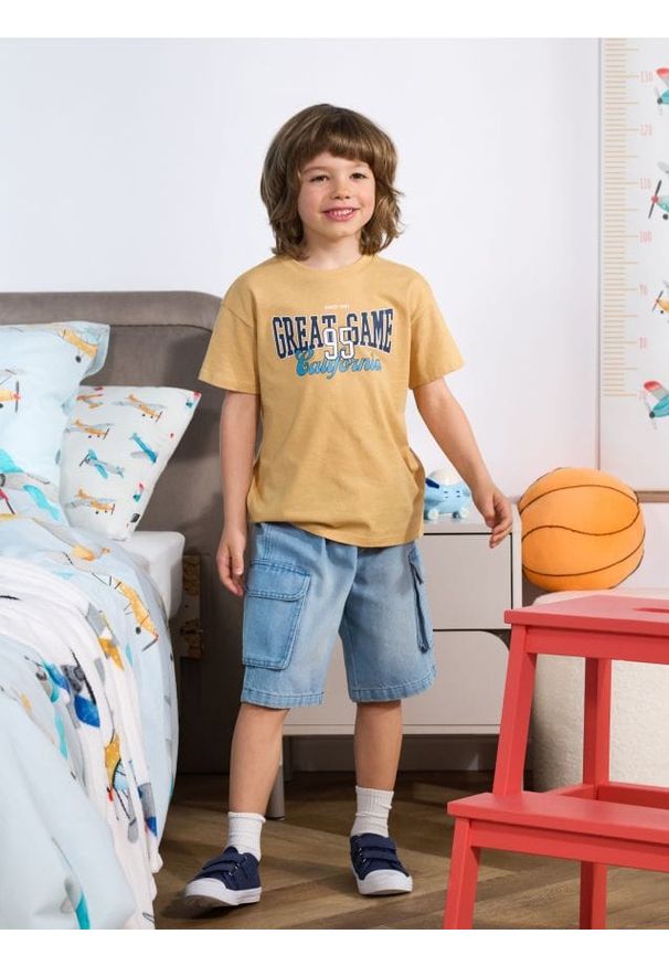Sinsay - Szorty cargo - niebieski. Kolor: niebieski. Materiał: jeans, tkanina