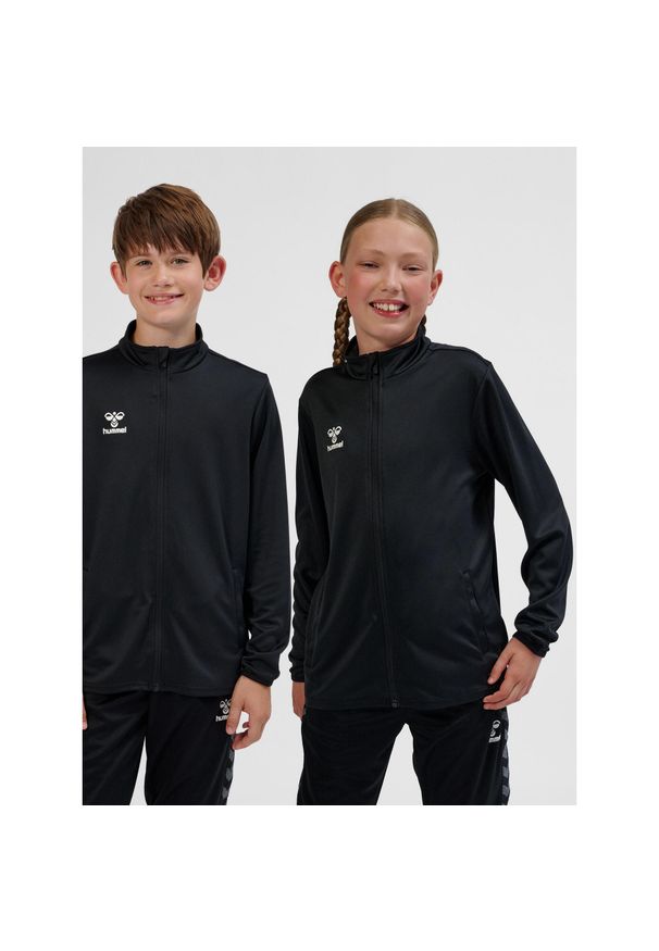 Dziecięca bluza dresowa Hummel Essential. Kolor: czarny. Materiał: dresówka. Sport: joga i pilates