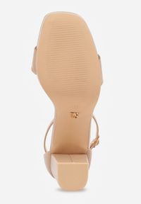 Renee - Ciemnobeżowe Sandały VICES na Słupkowym Obcasie ze Skórzaną Wkładką Azimera. Okazja: na co dzień, na imprezę. Kolor: beżowy. Materiał: skóra. Sezon: lato. Obcas: na obcasie. Styl: casual. Wysokość obcasa: średni #7