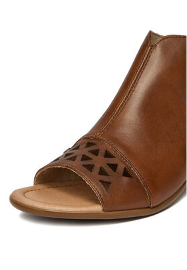 Remonte Sandały CEO-R8772-24 Brązowy. Kolor: brązowy. Materiał: skóra