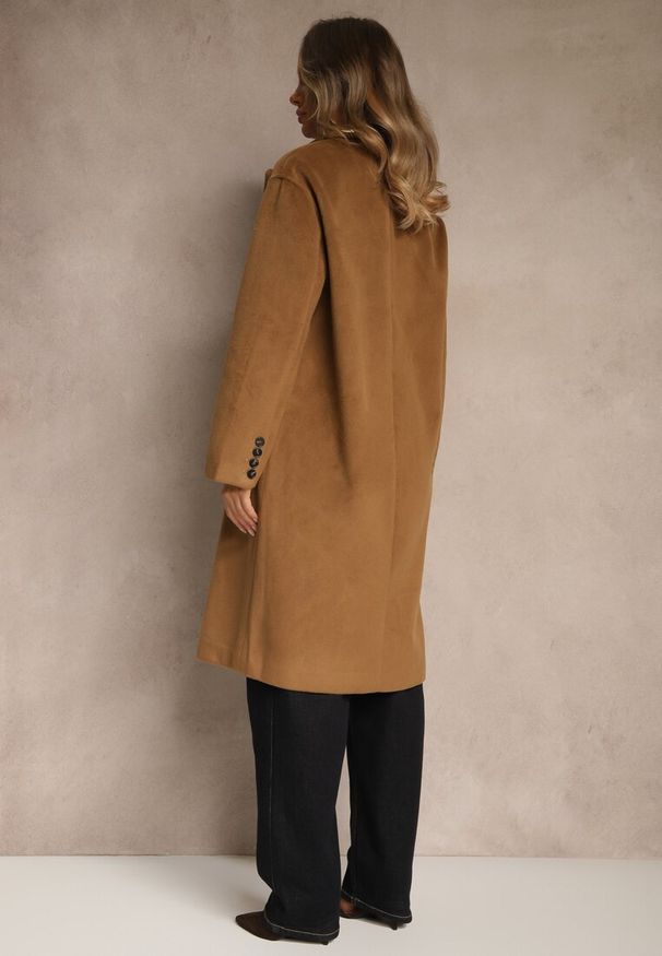 Renee - Brązowy Klasyczny Płaszcz Dwurzędowy z Kieszeniami Tereti. Okazja: na co dzień. Kolor: brązowy. Materiał: jeans. Styl: klasyczny