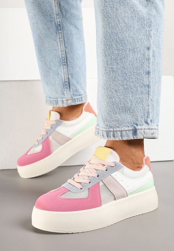 Renee - Różowo-Niebieskie Sneakersy Typu Kultowe Tenisówki na Grubej Podeszwie Nanessa. Kolor: różowy. Materiał: jeans