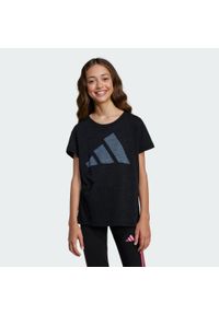 Adidas - Koszulka Essentials Kids. Kolor: biały, wielokolorowy, czarny. Materiał: materiał