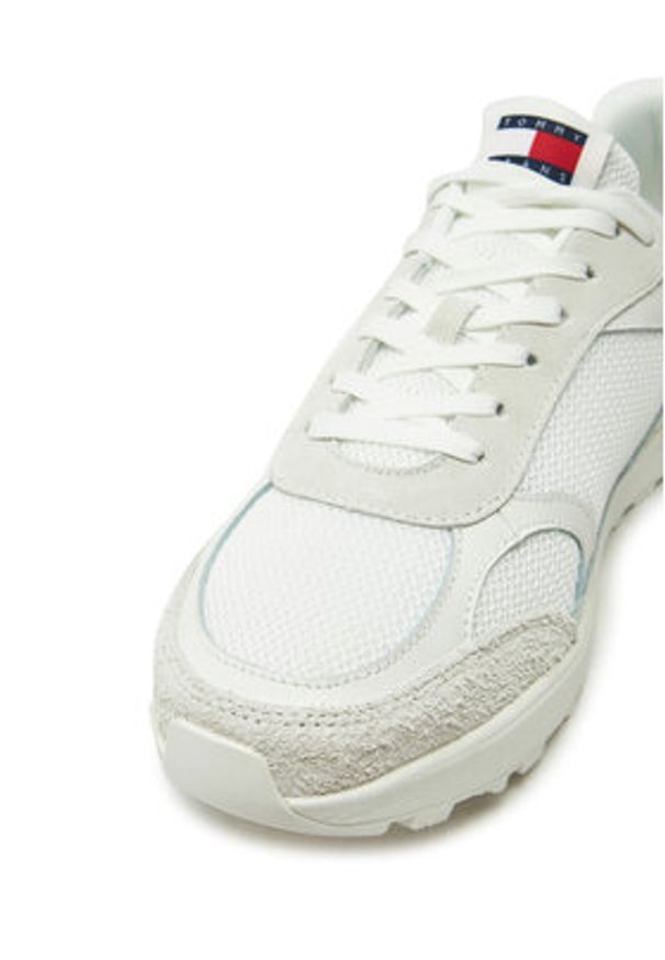 Tommy Jeans Sneakersy Tjm Technical Runner Ess EM0EM01537 Biały. Kolor: biały. Materiał: skóra, zamsz
