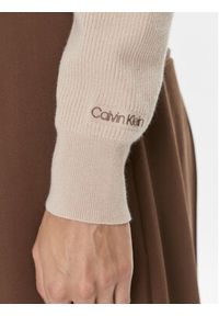 Calvin Klein Sweter Essential K20K206020 Beżowy Regular Fit. Kolor: beżowy. Materiał: bawełna