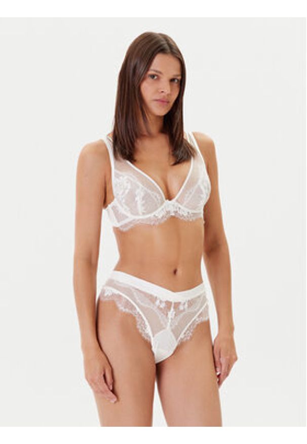 Hunkemöller Figi brazylijskie Tiah 302393 Biały. Kolor: biały. Materiał: syntetyk
