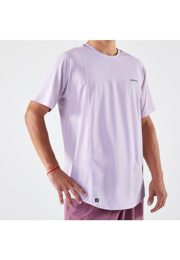 KUIKMA - Koszulka tenisowa męska krótki rękaw Artengo Dry Gaël Monfils. Kolor: fioletowy. Materiał: materiał, elastan. Długość rękawa: krótki rękaw. Długość: krótkie. Sport: tenis