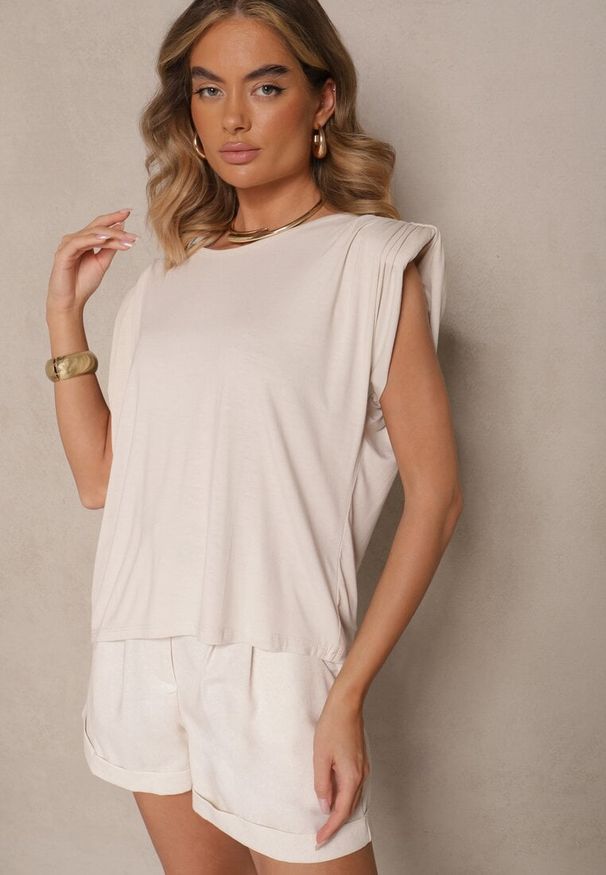 Renee - Beżowa Bluzka z Wiskozy z Ozdobnymi Ramionami Mavienne. Okazja: na co dzień. Kolor: beżowy. Materiał: wiskoza. Styl: klasyczny, elegancki, casual