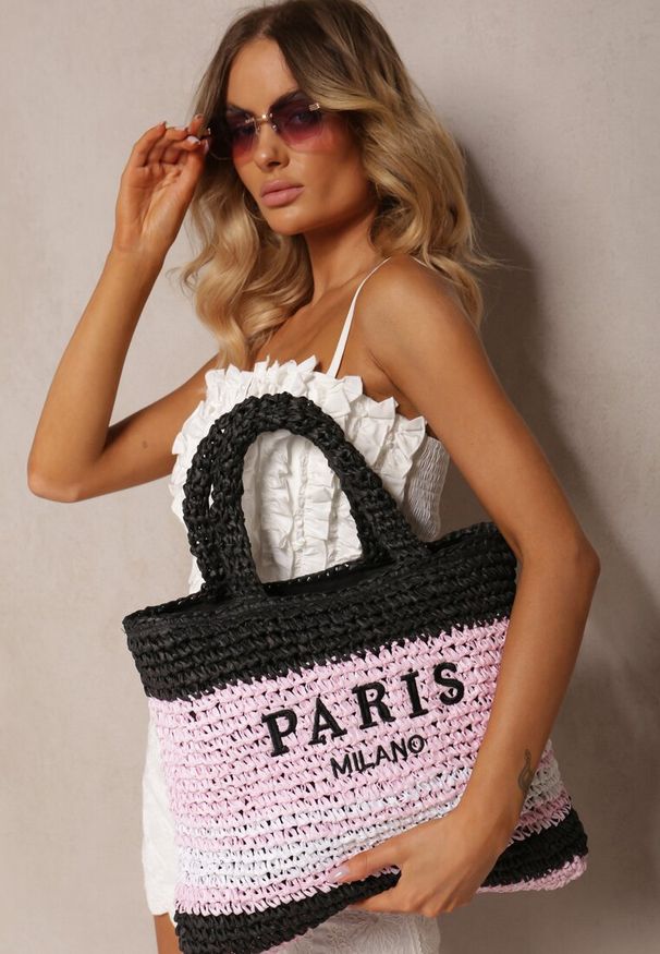 Renee - Różowo-Czarna Pleciona Torebka w Stylu Boho Ozdobiona Napisem Oegelia. Kolor: różowy. Wzór: aplikacja, napisy. Sezon: lato. Styl: boho