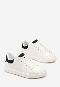 Born2be - Biało-Czarne Sneakersy Zylvana. Kolor: biały. Materiał: materiał. Szerokość cholewki: normalna. Wzór: aplikacja