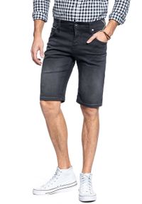 Mustang - SPODENKI JEANSOWE MĘSKIE MUSTANG Chicago Short 1010193 4000 881. Materiał: jeans