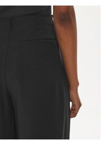 Calvin Klein Jeans Spodnie materiałowe J20J223917 Czarny Relaxed Fit. Kolor: czarny. Materiał: wiskoza #5