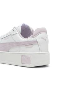 Puma - Buty na co dzień młodzieżowe PUMA CARINA STREET JR skóra. Okazja: na co dzień. Kolor: biały, wielokolorowy, fioletowy. Materiał: skóra