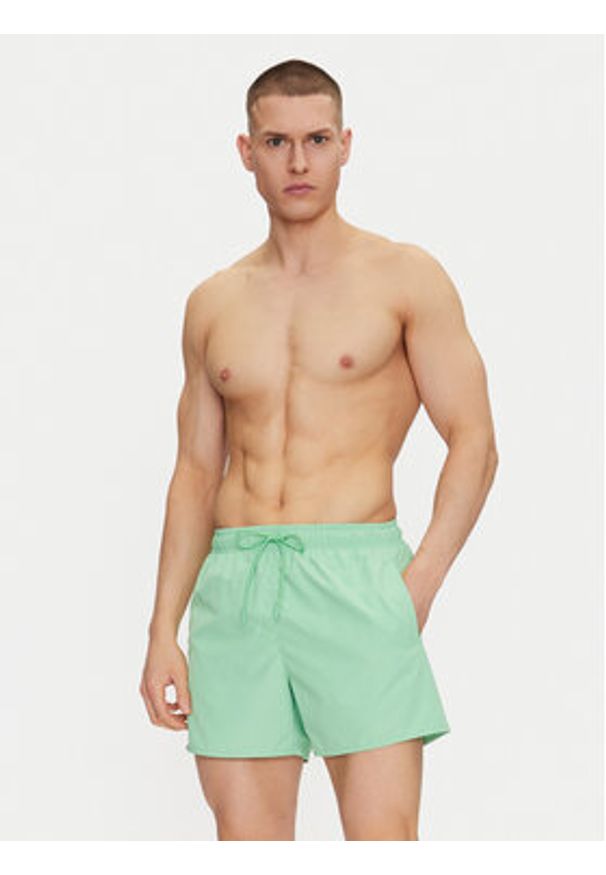 Lacoste Szorty kąpielowe MH6270 Zielony Regular Fit. Kolor: zielony. Materiał: syntetyk