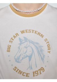 Big-Star - Koszulka dziewczęca z nadrukiem biała Bettarca 100. Okazja: na co dzień. Kolor: biały. Materiał: dzianina. Długość: krótkie. Wzór: nadruk. Styl: casual, sportowy #7