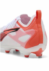 Puma - Młodzieżowe buty piłkarskie ULTRA 5 PRO FG/AG PUMA White Black Glowing Red. Kolor: biały, czarny, czerwony, wielokolorowy. Sport: piłka nożna