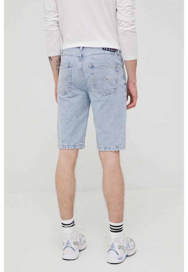 Tommy Jeans szorty jeansowe BF6011 męskie. Okazja: na co dzień. Kolor: niebieski. Materiał: denim. Styl: casual