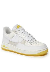 Nike Sneakersy Air Force 1 '07 Low FQ0709 100 Biały. Kolor: biały. Materiał: skóra. Model: Nike Air Force #4