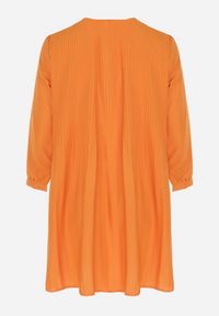 Born2be - Pomarańczowa Rozkloszowana Sukienka Mini z Plisowaniem Telesi. Kolekcja: plus size. Kolor: pomarańczowy. Długość rękawa: długi rękaw. Typ sukienki: dla puszystych. Długość: mini #5