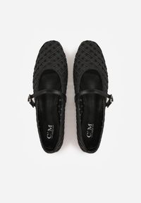 Renee - Czarne Balerinki z Ażurowym Wzorem i Paskiem Astethera. Okazja: na co dzień. Zapięcie: pasek. Kolor: czarny. Materiał: jeans. Wzór: ażurowy. Styl: casual, elegancki #8