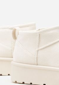 Born2be - Beżowe Mocno Ocieplane Śniegowce Wsuwane na Grubej Podeszwie Oriphesi. Okazja: na co dzień, na spacer. Zapięcie: bez zapięcia. Kolor: beżowy. Materiał: jeans. Sezon: zima. Styl: casual #7