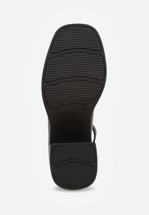 Renee - Czarne Eleganckie Czółenka na Platformie i Słupku Jesivia. Okazja: do pracy, na spotkanie biznesowe. Zapięcie: pasek. Kolor: czarny. Materiał: lakier. Obcas: na platformie. Styl: elegancki. Wysokość obcasa: średni