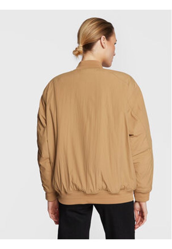 Calvin Klein Kurtka bomber K20K205001 Brązowy Relaxed Fit. Kolor: brązowy. Materiał: syntetyk