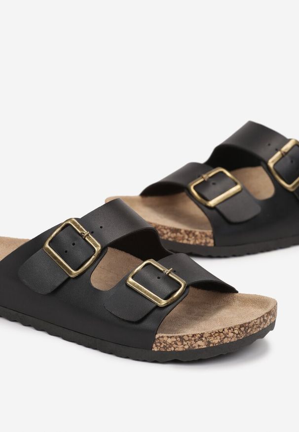Born2be - Czarne Klapki na Korkowej Podeszwie Kelisa. Kolor: czarny. Styl: elegancki