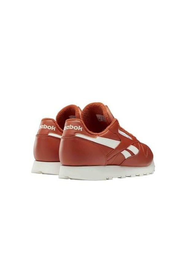 Buty do chodzenia męskie Reebok Classic Leather. Zapięcie: sznurówki. Kolor: brązowy. Materiał: guma, skóra, syntetyk, materiał. Szerokość cholewki: normalna. Model: Reebok Classic. Sport: turystyka piesza