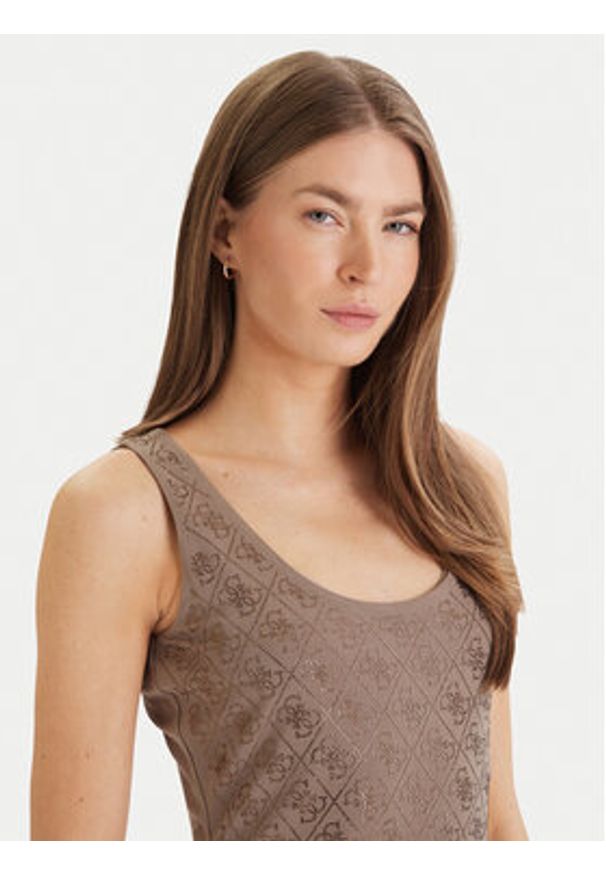 Guess Top W6GP10 K2932 Zielony Regular Fit. Kolor: zielony. Materiał: bawełna