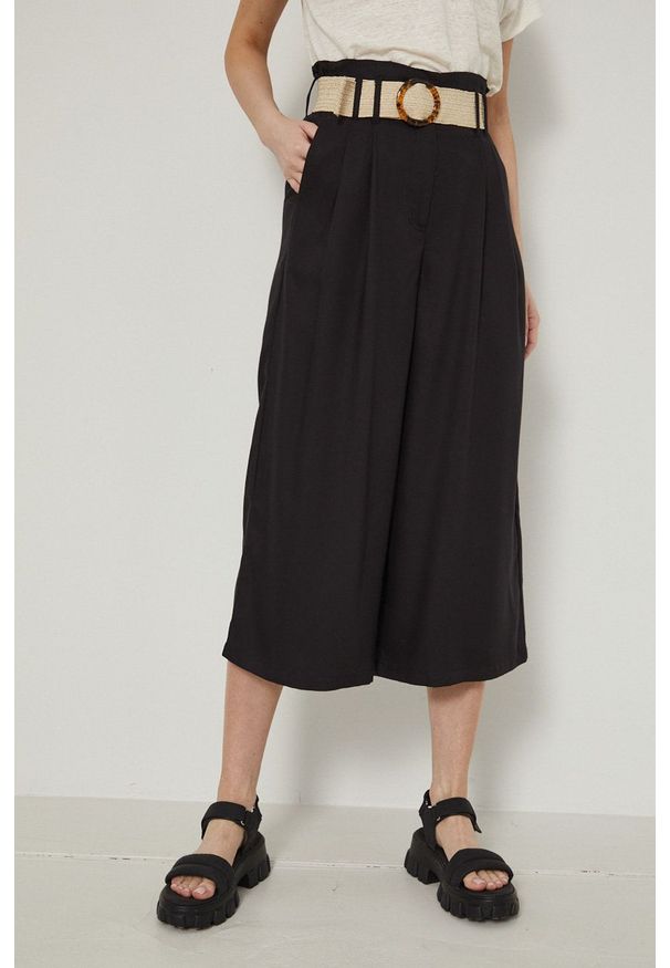 medicine - Medicine spodnie damskie kolor czarny fason culottes high waist. Stan: podwyższony. Kolor: czarny. Materiał: tkanina, materiał, jedwab